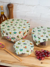 Load image into Gallery viewer, Beeswax Wraps