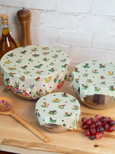 Load image into Gallery viewer, Beeswax Wraps