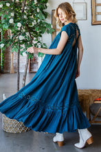 Load image into Gallery viewer, Lauren Maxi Dress