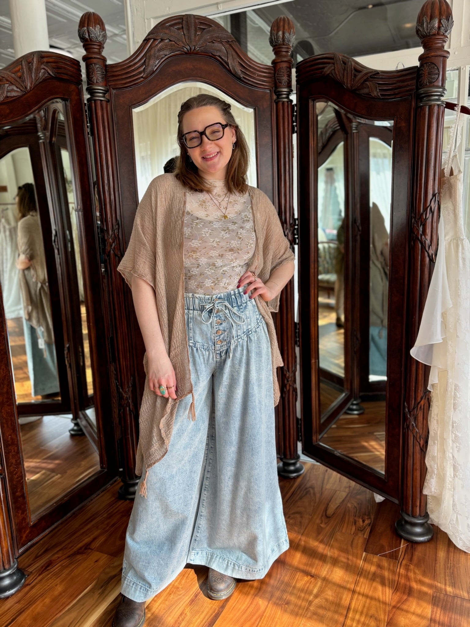 Slone Wide Leg Jean