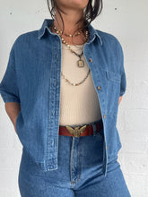 Load image into Gallery viewer, Bee Buckle Belt
