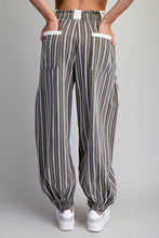 Load image into Gallery viewer, Sutton Pants
