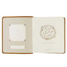 Load image into Gallery viewer, 5 Year Prayer Journal Amelia
