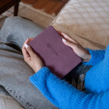 Load image into Gallery viewer, NLT Compact Helena
