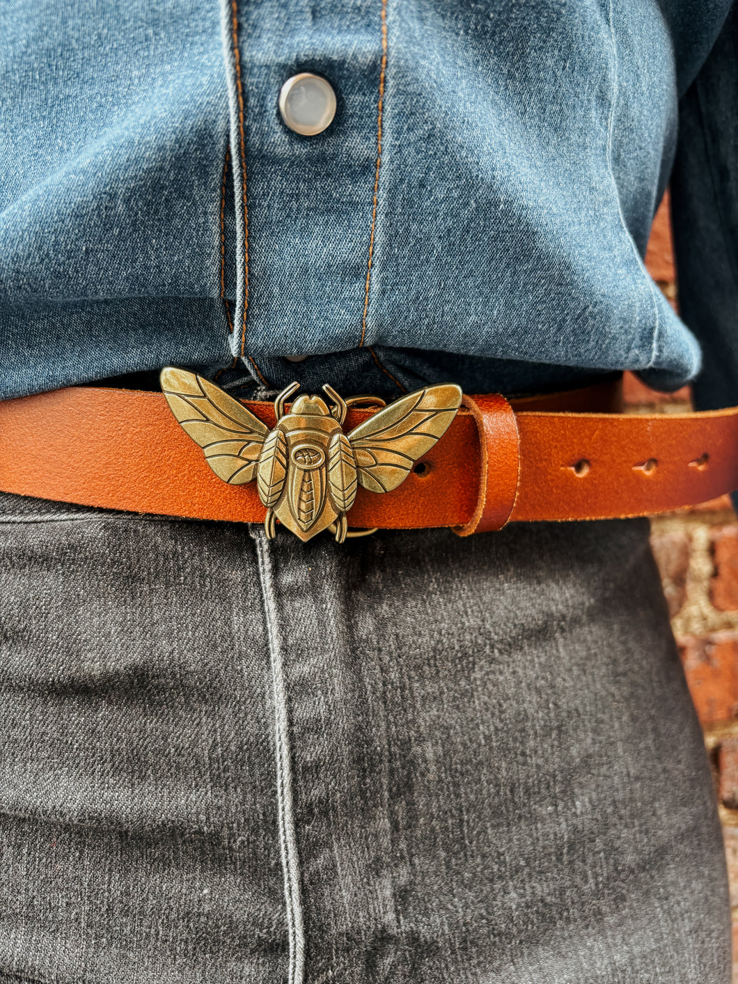 Bee Buckle Belt