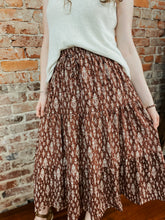 Load image into Gallery viewer, Carroway Tiered Skirt
