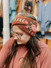 Load image into Gallery viewer, Tiana Floral Headband

