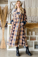 Load image into Gallery viewer, Imogen Plaid Coat
