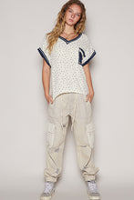Load image into Gallery viewer, Sapphire Floral Top
