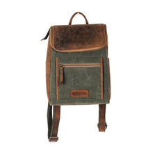 Load image into Gallery viewer, Carriage Port Slim Backpack
