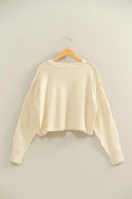 Load image into Gallery viewer, Alexe Sweater
