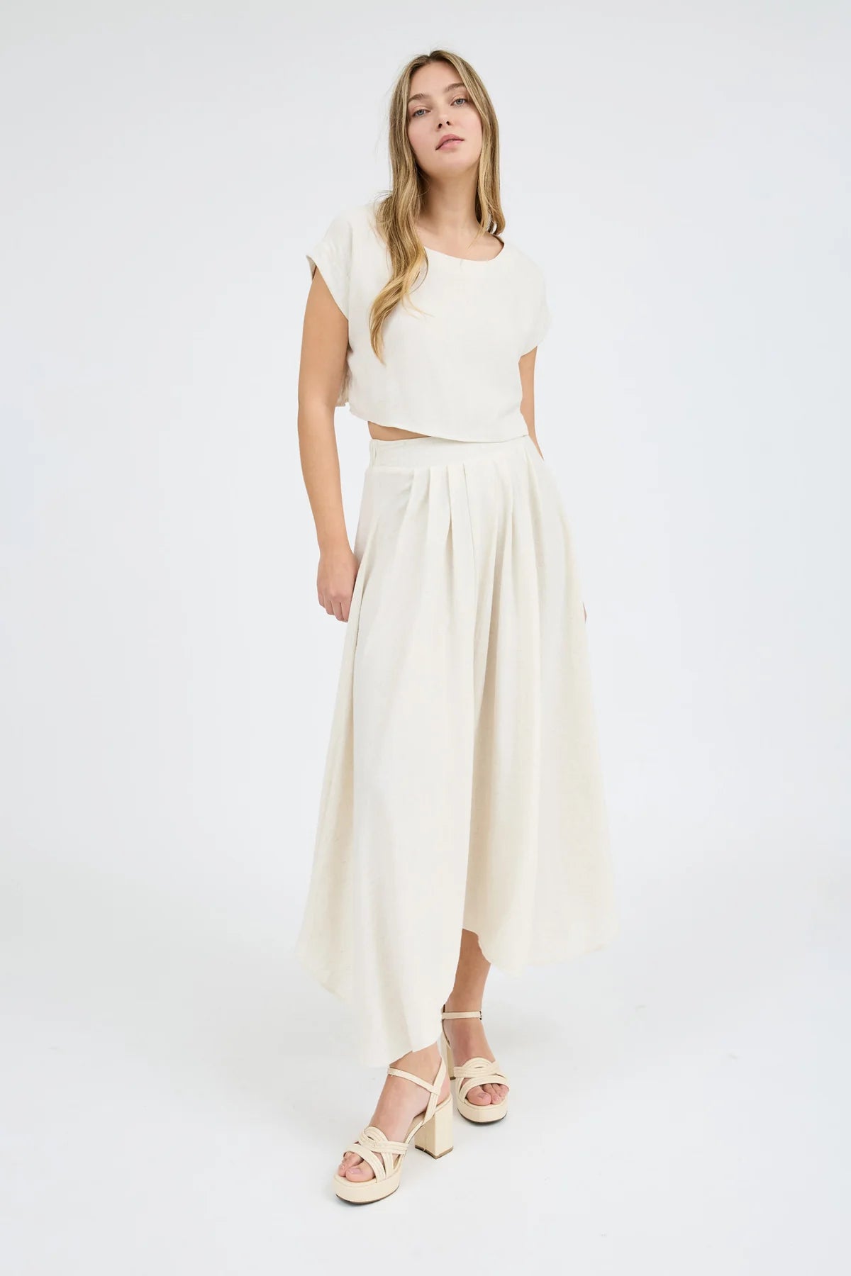 Lindy Crop