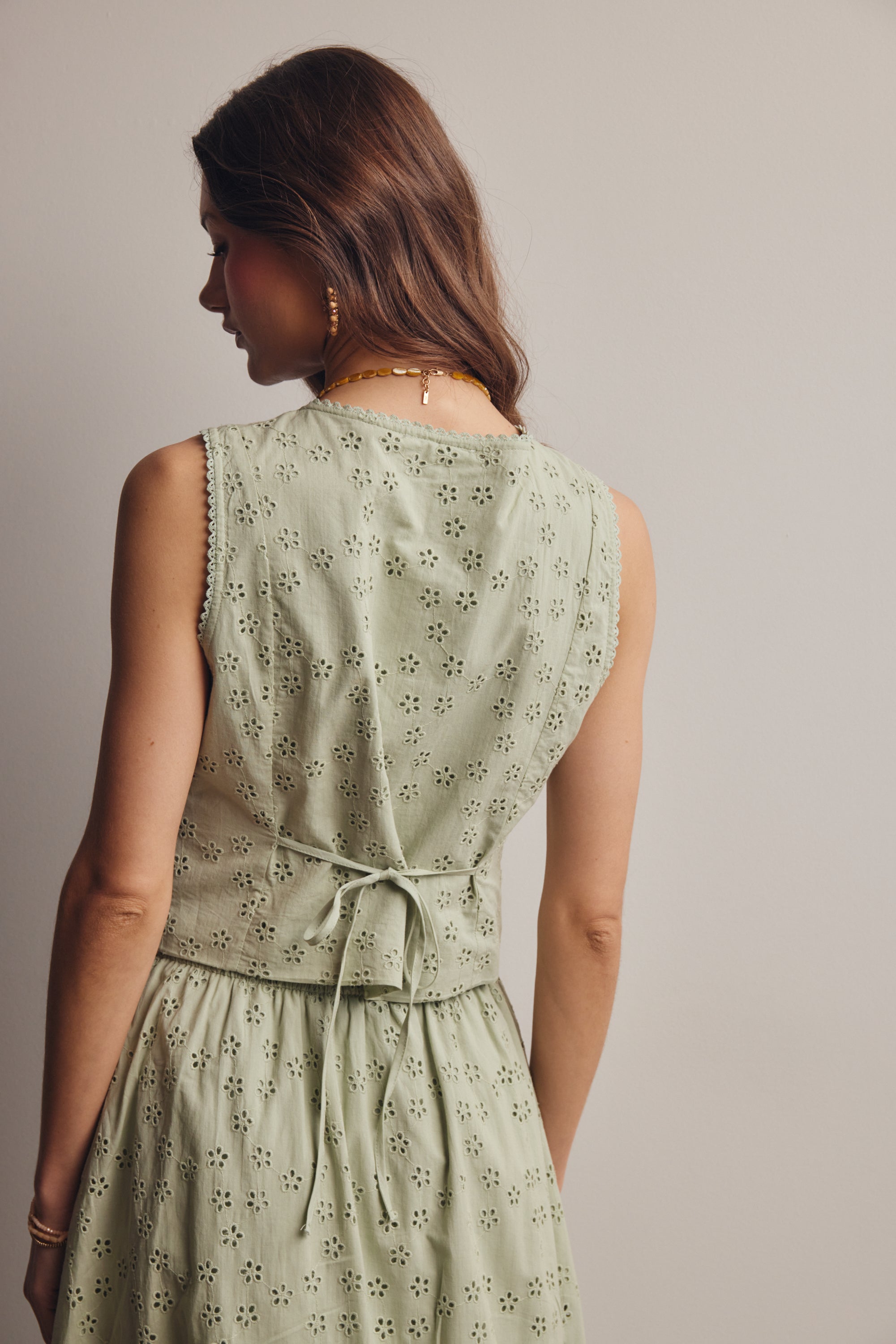 Samira Vest