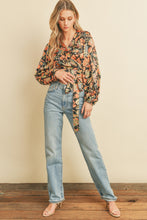 Load image into Gallery viewer, Rich Floral Wrap Top
