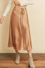 Load image into Gallery viewer, Solid State Midi Skirt
