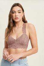 Load image into Gallery viewer, Scalloped Racerback Lace Bra
