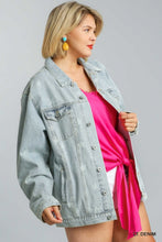 Load image into Gallery viewer, Curvy Faded Star Denim Jacket
